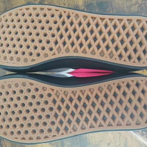 Vans Custom Colorway Slip-on Shoes - Picture 5 of 5